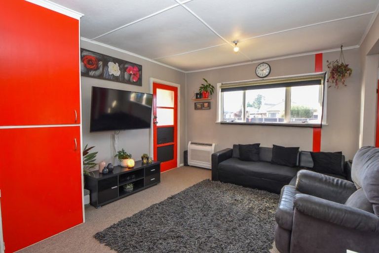 Photo of property in 242 High Street South, Carterton, 5713