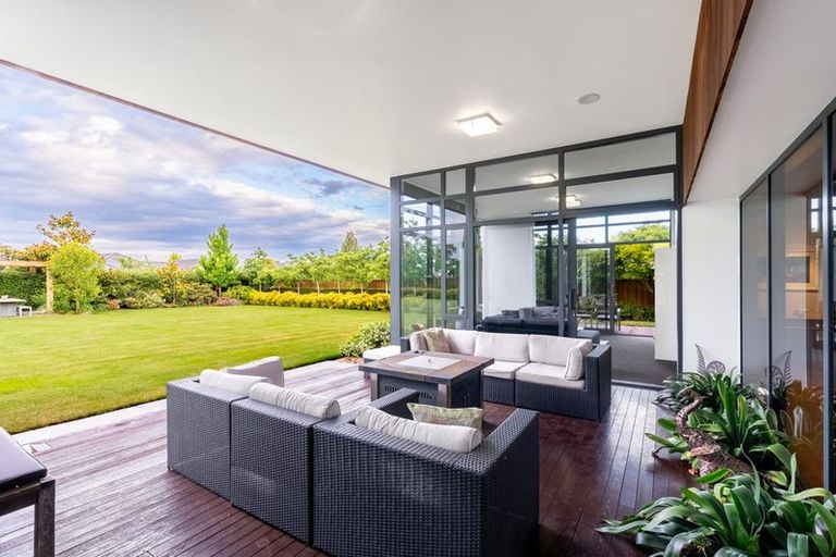 Photo of property in 13 Brampton Drive, West Melton, 7618