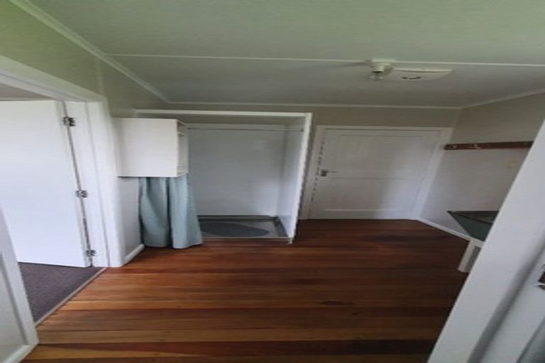 Photo of property in 10 Currie Street, Te Karaka, 4022