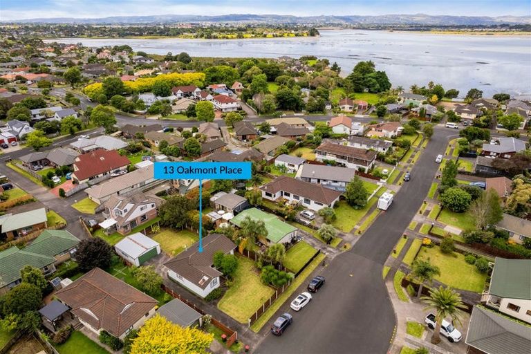 Photo of property in 13 Oakmont Place, Wattle Downs, Auckland, 2103