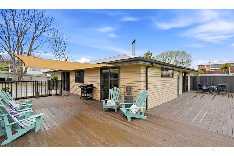 Photo of property in 2/32a Archer Street, Parkside, Timaru, 7910