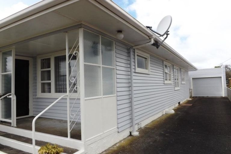 Photo of property in 44 Winchester Street, Levin, 5510