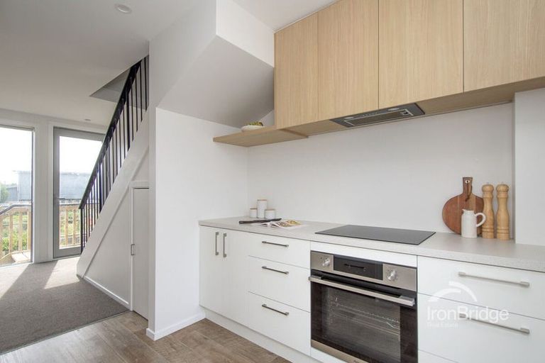 Photo of property in 6/246 Marine Parade, New Brighton, Christchurch, 8061