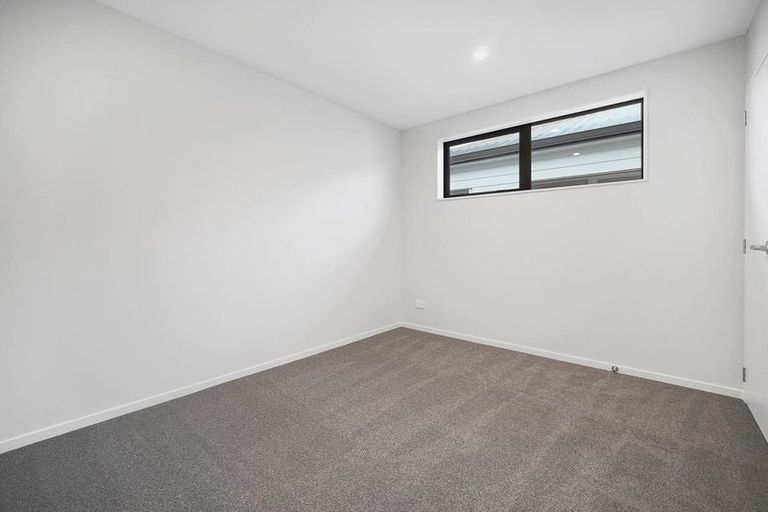 Photo of property in 19 Cronshaw Road, Karaka, 2113