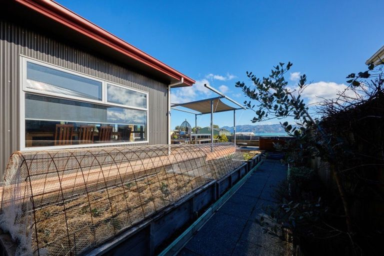 Photo of property in 51 Kotuku Road, South Bay, Kaikoura, 7300
