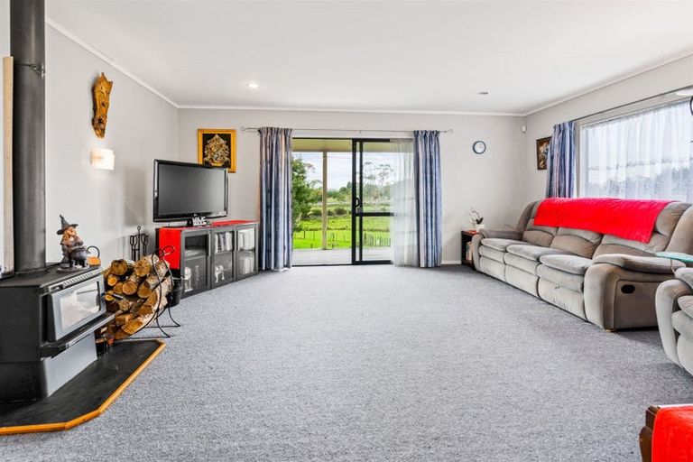 Photo of property in 62 Old Road North, Whakapara, Hikurangi, 0182