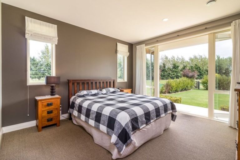 Photo of property in 287 Jarvis Road, Motukarara, Christchurch, 7674