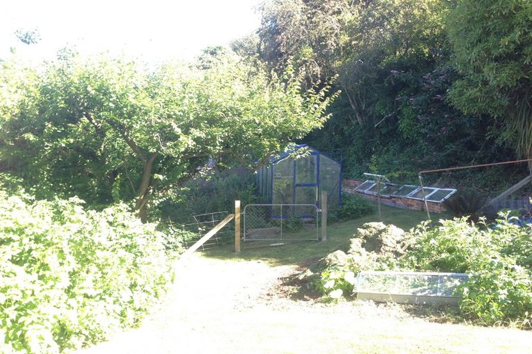 Photo of property in 23 Reynolds Street, The Glen, Dunedin, 9011