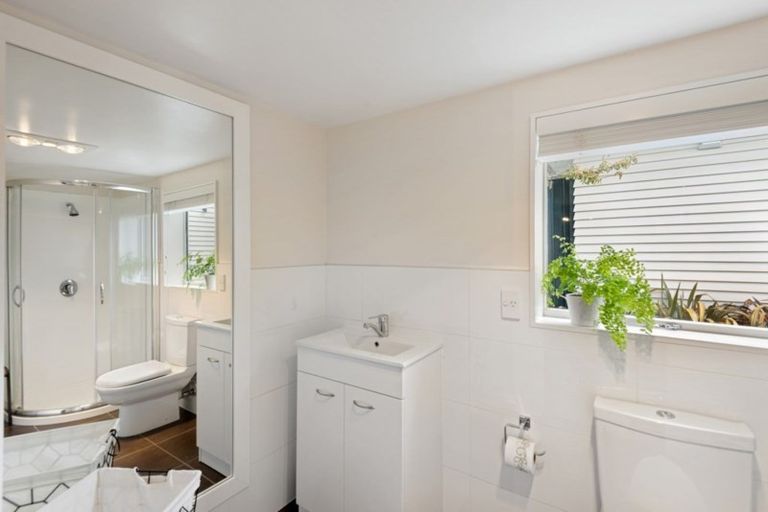 Photo of property in 60 Ilam Road, Upper Riccarton, Christchurch, 8041