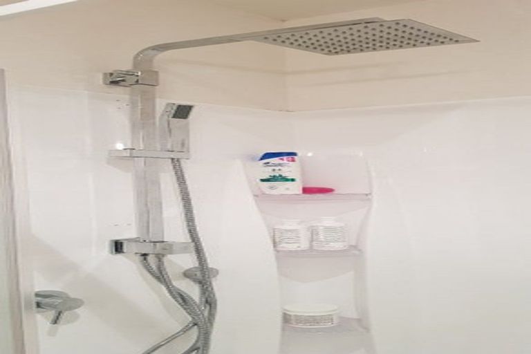 Photo of property in 58g Woodland Road, Johnsonville, Wellington, 6037