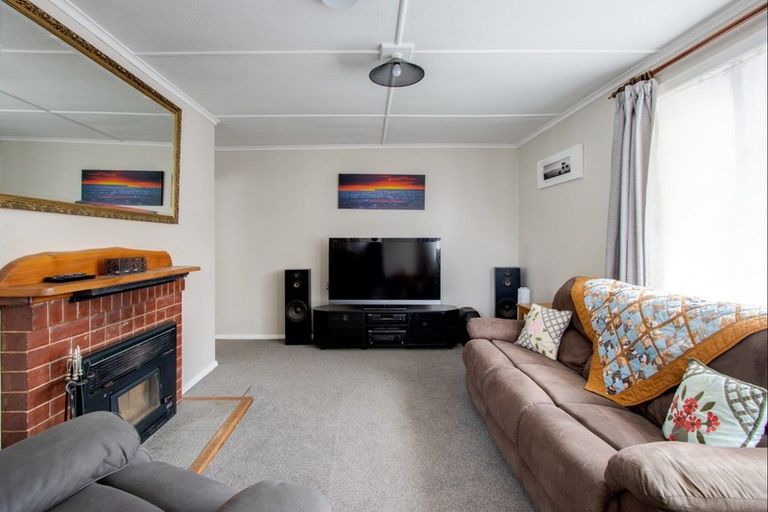 Photo of property in 33 Williams Street, Marewa, Napier, 4110