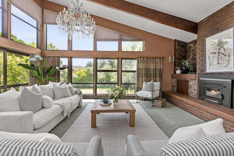 Photo of property in 21 Ritchie Place, Havelock North, 4130