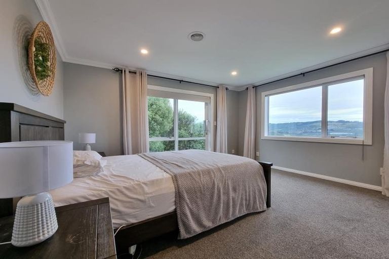 Photo of property in 25 Sandybrow, Churton Park, Wellington, 6037