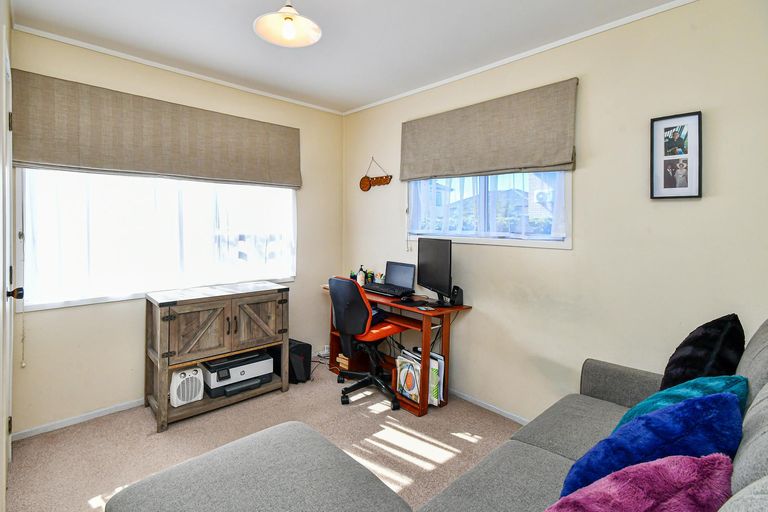 Photo of property in 1/24 Victoria Road, Papatoetoe, Auckland, 2025