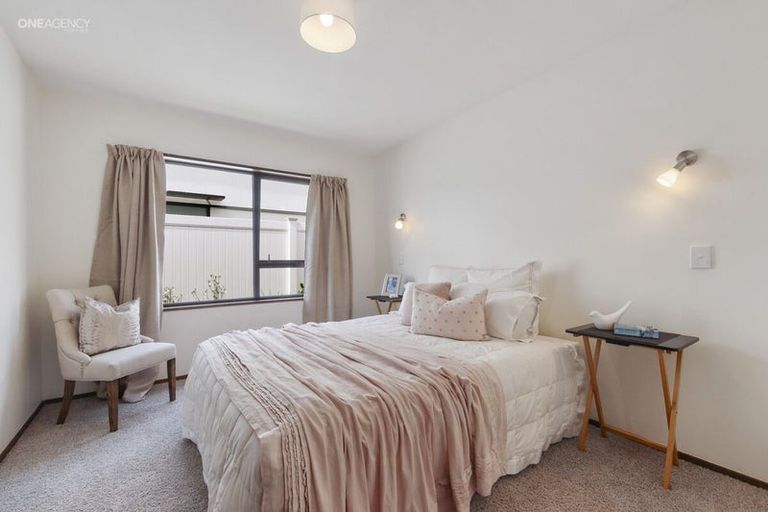 Photo of property in 2/104 Trafalgar Street, St Albans, Christchurch, 8014