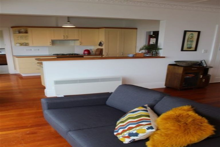 Photo of property in 59 Cliffs Road, Saint Clair, Dunedin, 9012