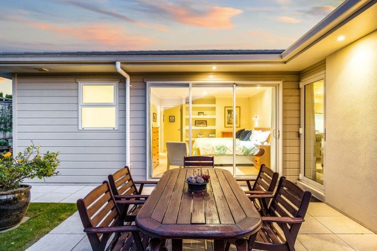 Photo of property in 26 Otupoa Way, Paraparaumu, 5032