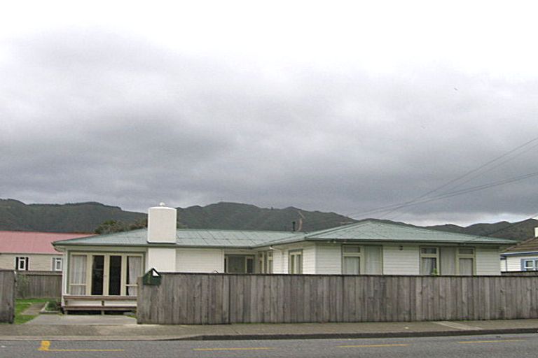Photo of property in 956 High Street, Avalon, Lower Hutt, 5011