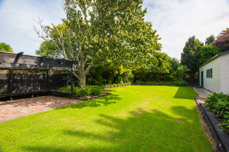 Photo of property in 122 Harris Street, Inner Kaiti, Gisborne, 4010