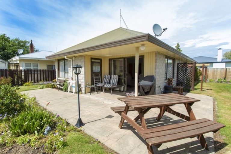 Photo of property in 29 Oak Grove, Ashburton, 7700