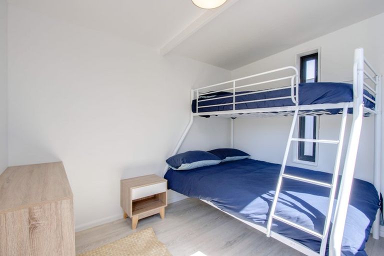 Photo of property in 60 Gillies Crescent, Waimarama, Havelock North, 4294