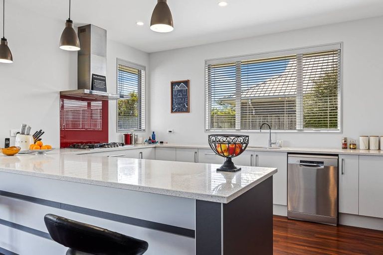 Photo of property in 54 Steadman Road, Broomfield, Christchurch, 8042