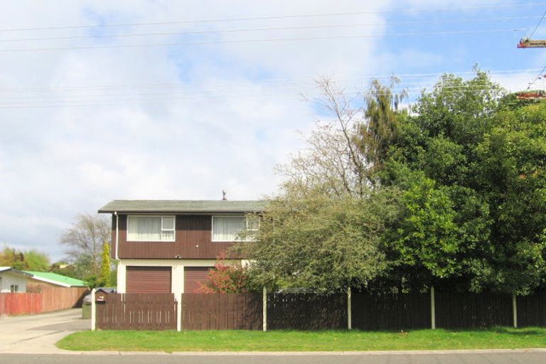 Photo of property in 1/15 Kotare Street, Hilltop, Taupo, 3330