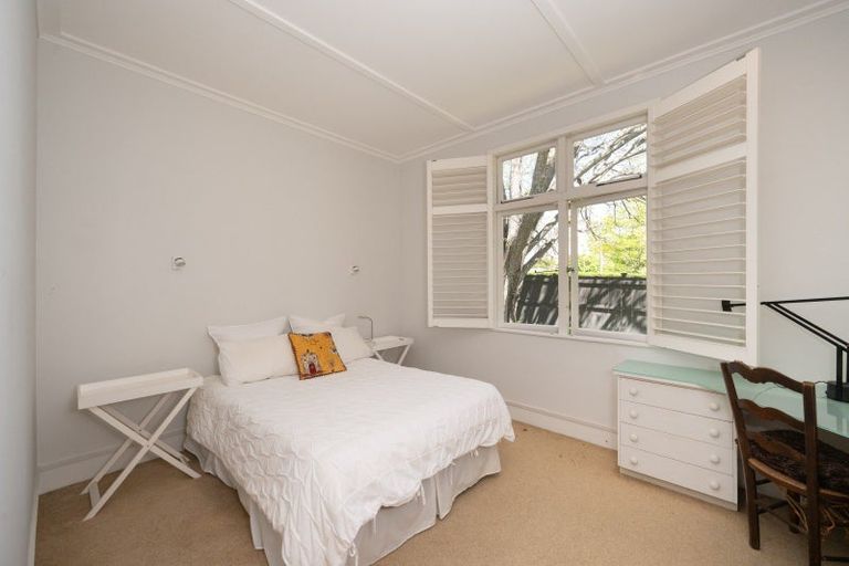 Photo of property in 54 Iona Road, Havelock North, 4130