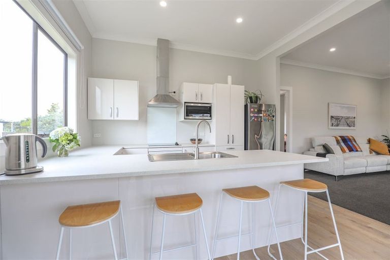 Photo of property in 142 Hakanoa Street, Huntly, 3700