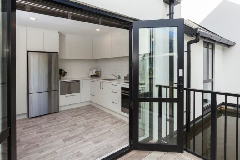 Photo of property in 11/140 Office Road, Merivale, Christchurch, 8014