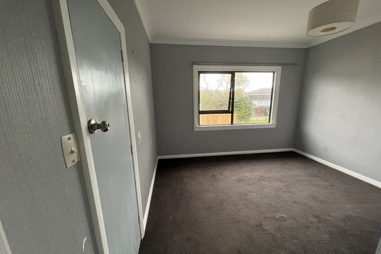 Photo of property in 7 Price Street, Westown, New Plymouth, 4310