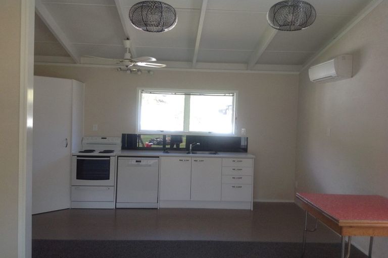 Photo of property in 11 Stack Road, Port Waikato, Tuakau, 2695