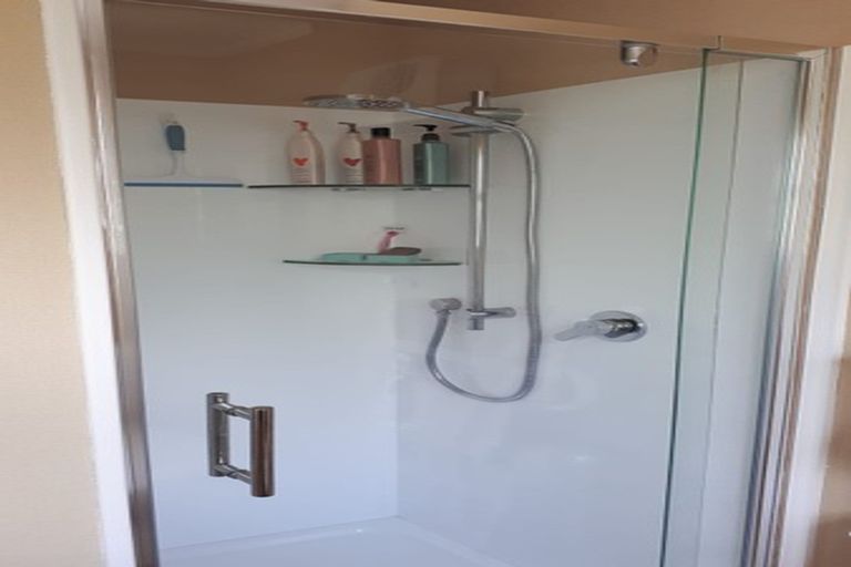 Photo of property in 95 Rototuna Road, Rototuna, Hamilton, 3210