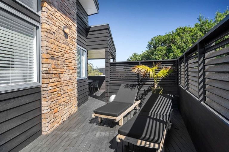 Photo of property in 35 Lagoon Way, Omaha, 0986