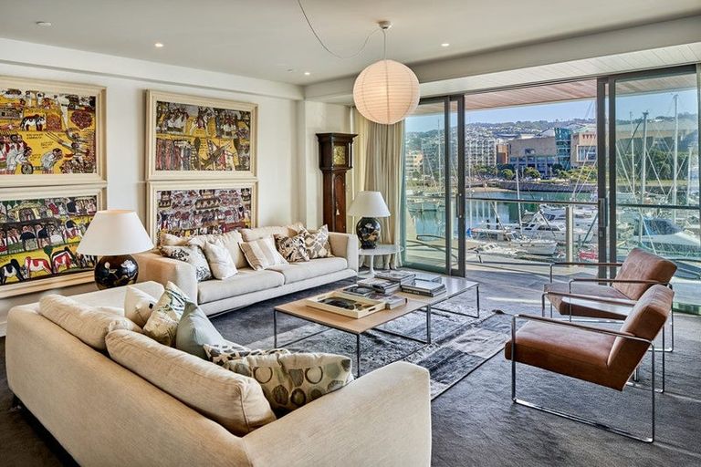 Photo of property in Clyde Quay Wharf, 2b/6 Clyde Quay Wharf, Te Aro, Wellington, 6011