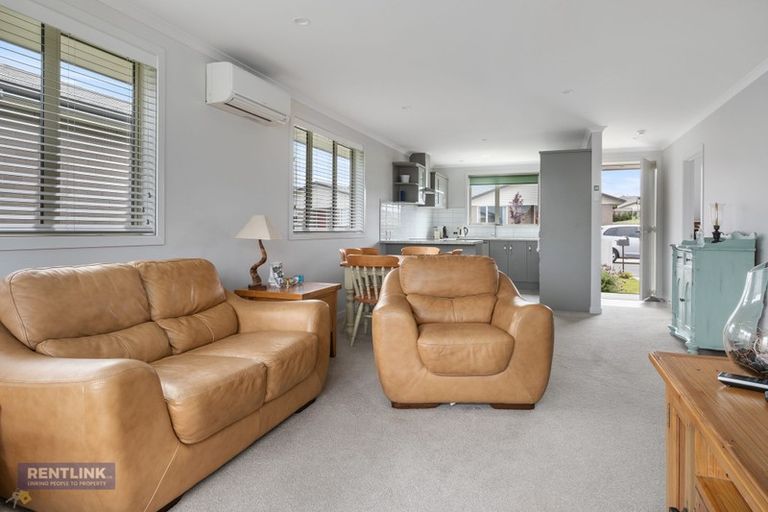 Photo of property in Waterview Estate, 86/4 Greystone Place, Omokoroa, 3114