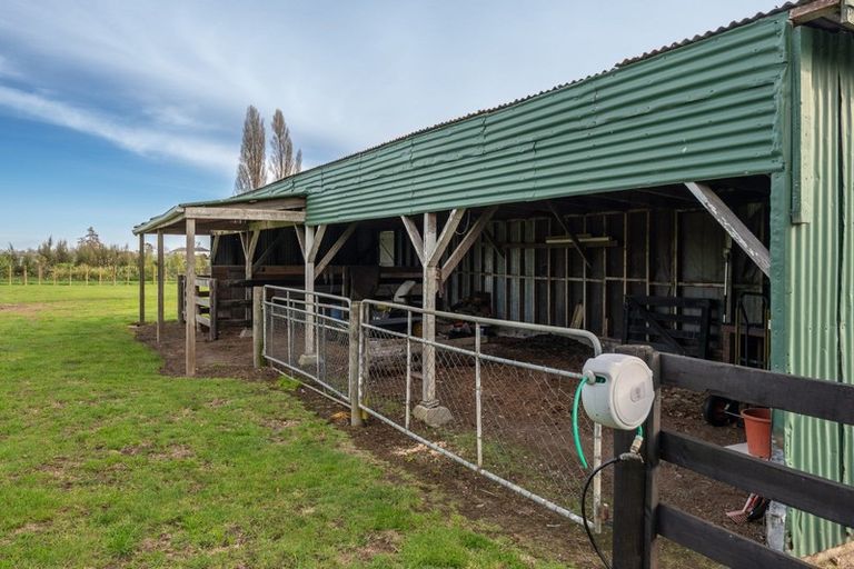 Photo of property in 200 Hooker Road, Tamahere, Hamilton, 3283