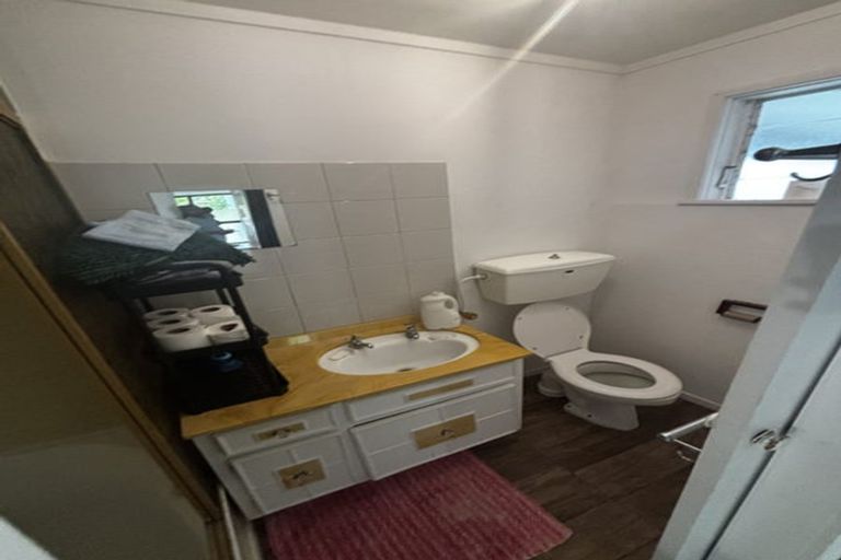 Photo of property in 17 Queen Street, Cambridge, 3434