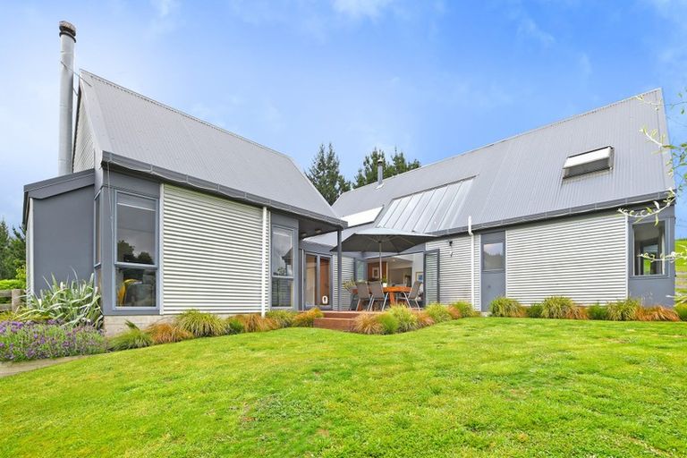 Photo of property in 1021 Whitemans Valley Road, Blue Mountains, Upper Hutt, 5371