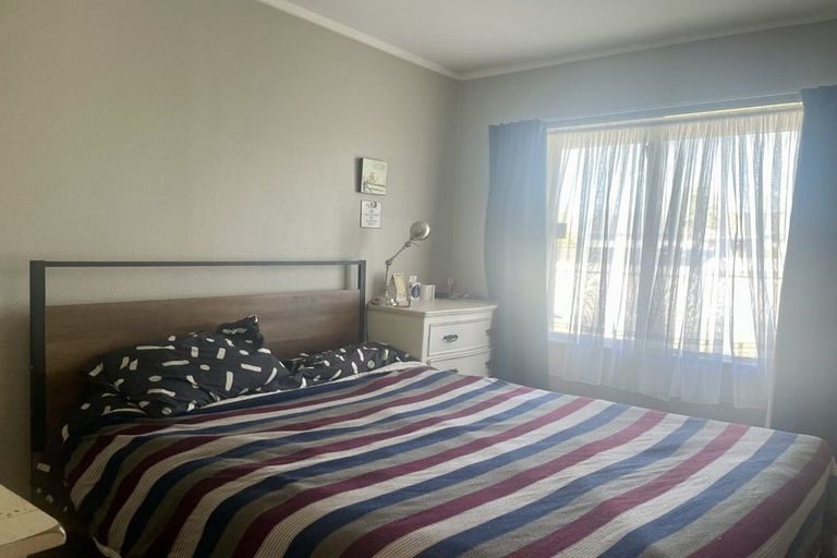 Photo of property in 900 Collinge Road, Mayfair, Hastings, 4122