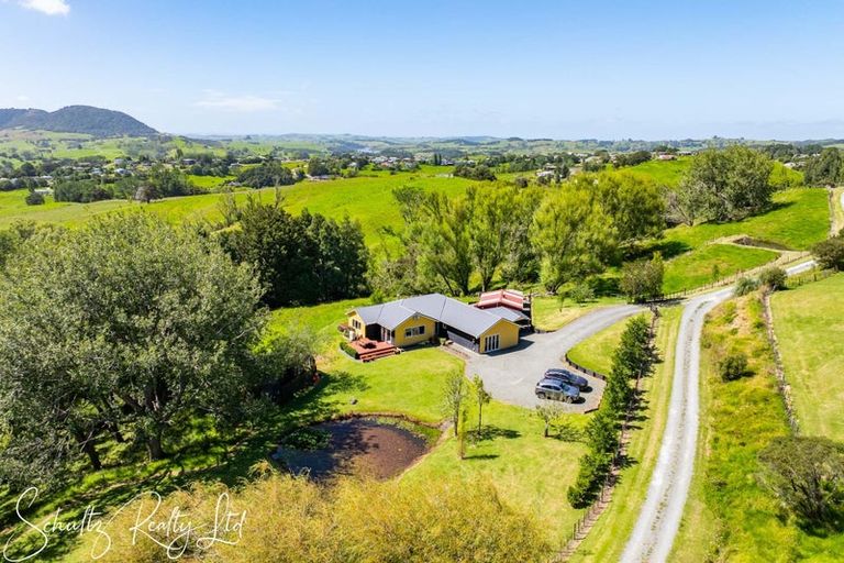 Photo of property in 16 Nikau Lane, Maungaturoto, 0520