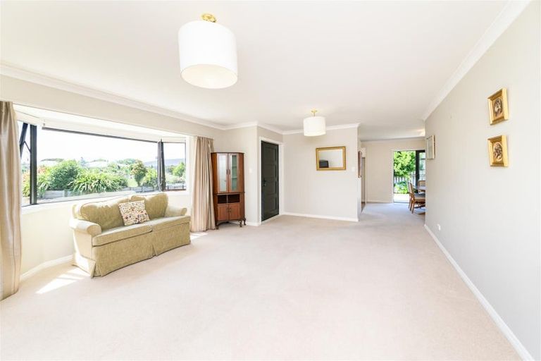 Photo of property in 12 Barnett Drive, Marton, 4710