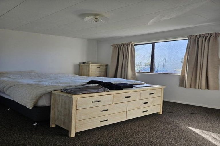 Photo of property in 273 Shakespeare Street, Leamington, Cambridge, 3432