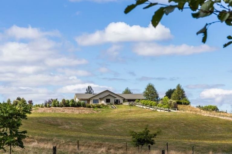 Photo of property in 246 Tuhingamata Road, Oruanui, Taupo, 3384