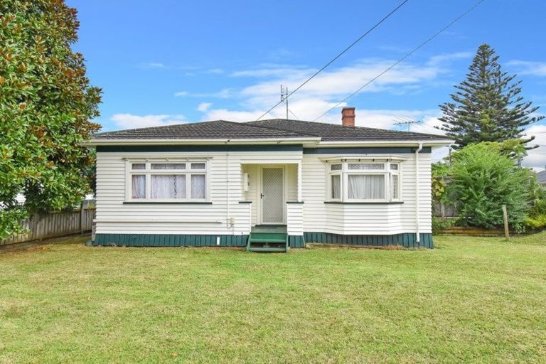 Photo of property in 2/52 Hoteo Avenue, Papatoetoe, Auckland, 2025