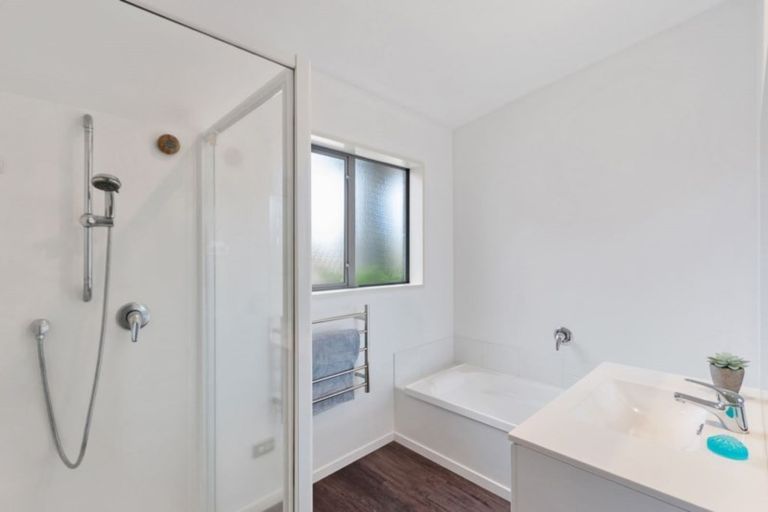 Photo of property in 6 Ruahine Place, Parklands, Christchurch, 8083