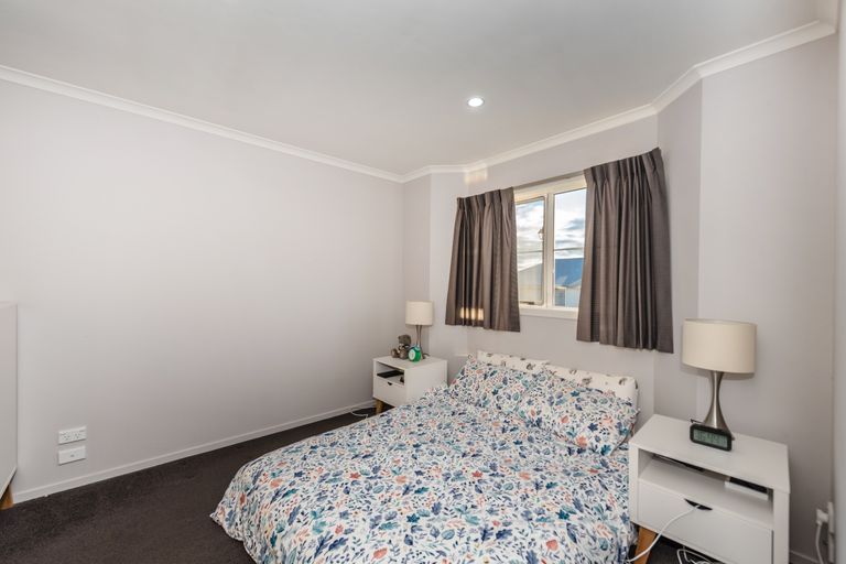 Photo of property in 7 Queens Park Crescent, Frankton, Hamilton, 3204