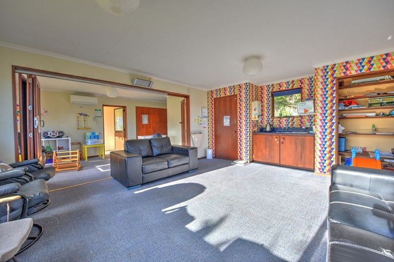 Photo of property in 2 Tauna Street, Lumsden, 9730