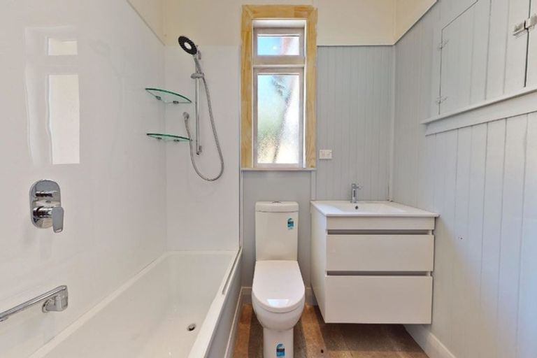 Photo of property in 375 Karori Road, Karori, Wellington, 6012