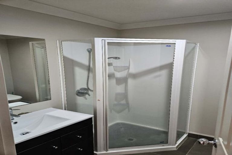 Photo of property in 30 Gold Street, Albany Heights, Auckland, 0632